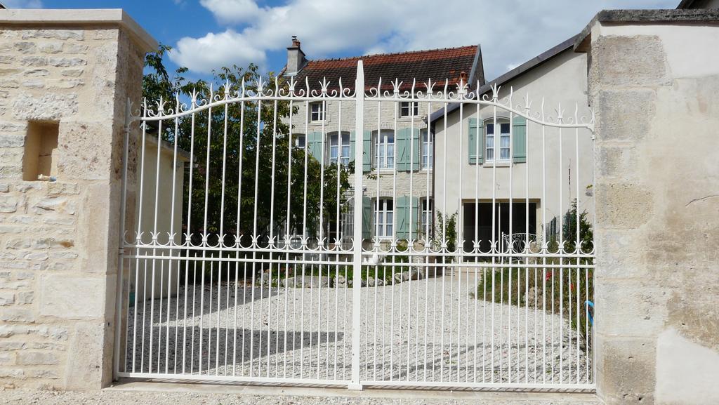 La Promenade En Champagne Bed & Breakfast Mussy-sur-Seine Ngoại thất bức ảnh