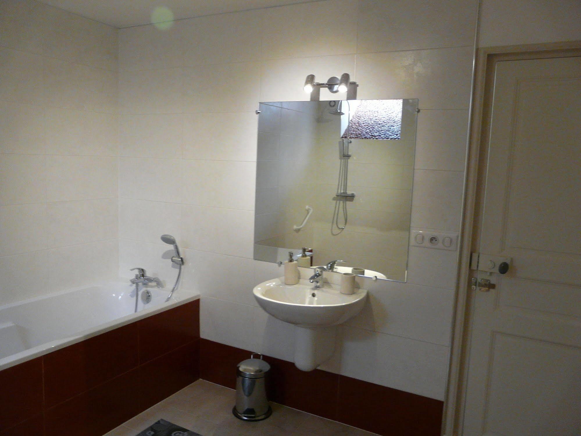 La Promenade En Champagne Bed & Breakfast Mussy-sur-Seine Ngoại thất bức ảnh